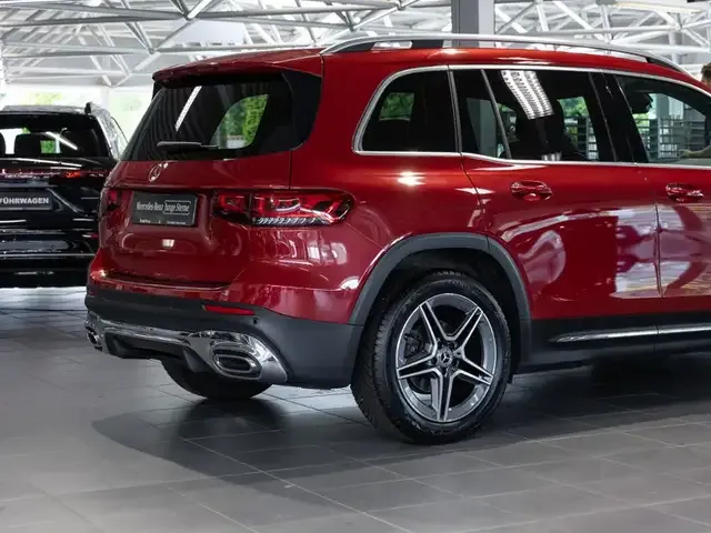 Mercedes-Benz GLB 200