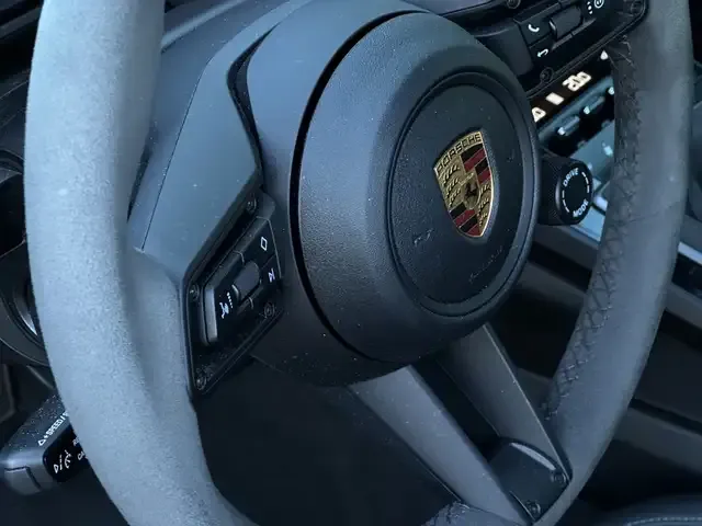 Porsche 992