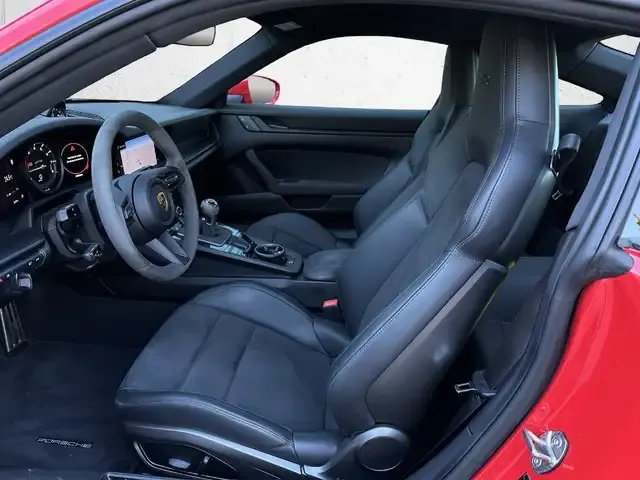 Porsche 992