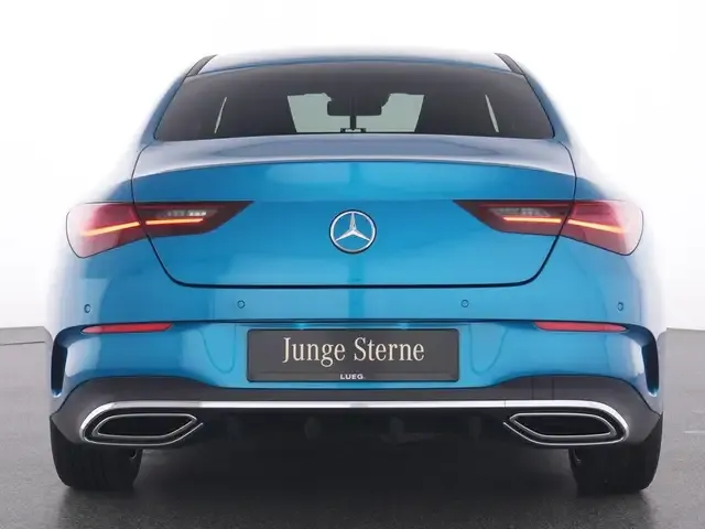 Mercedes-Benz CLA 200