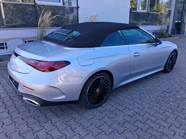 Mercedes-Benz CLE 200