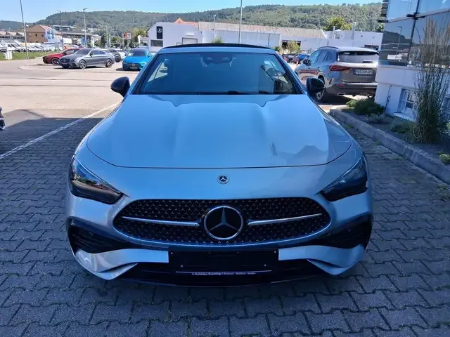 Mercedes-Benz CLE 200