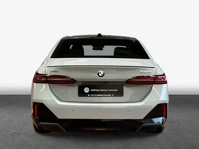BMW 540