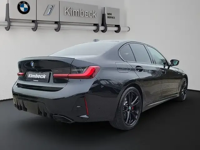 BMW 340