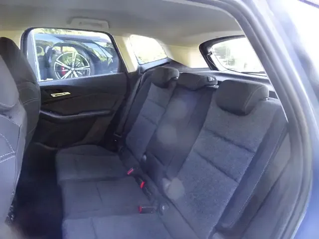BMW 216