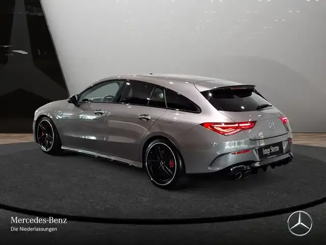 Mercedes-Benz CLA 45 AMG