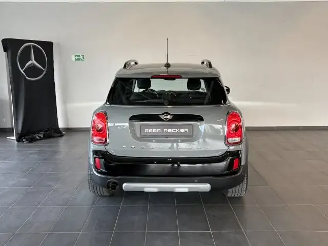 MINI Countryman C