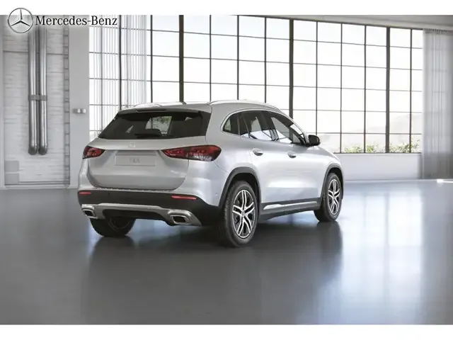 Mercedes-Benz GLA 180