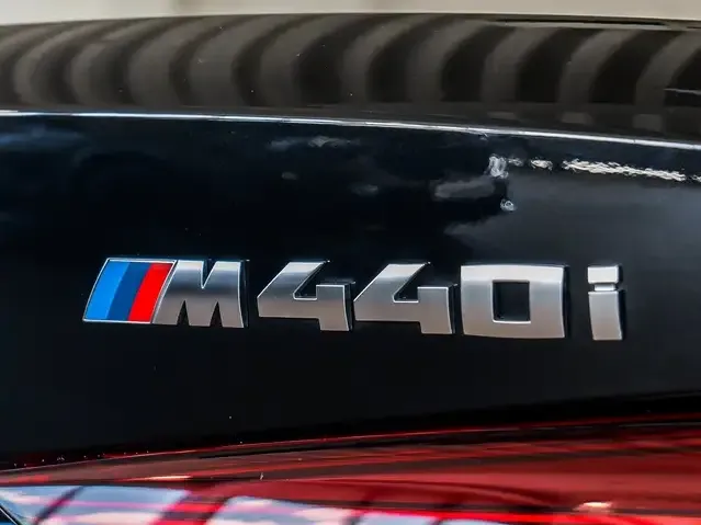 BMW 440