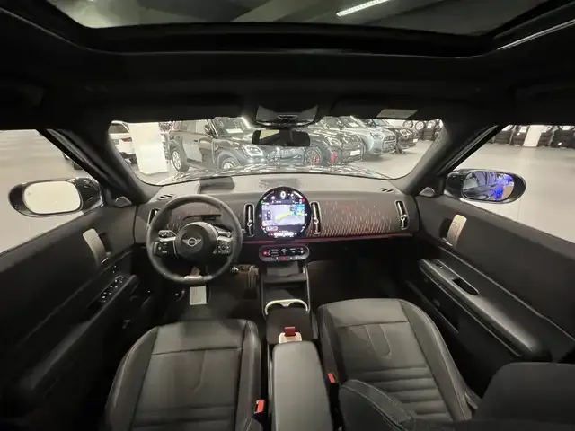 MINI John Cooper Works Countryman