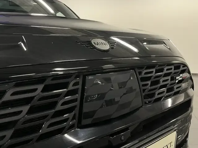 MINI John Cooper Works Countryman