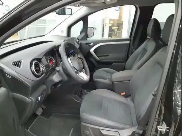 Mercedes-Benz T-Class