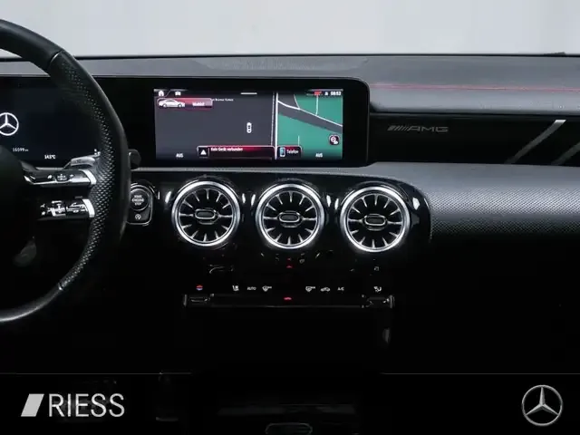 Mercedes-Benz CLA 35 AMG