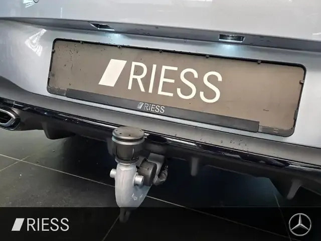 Mercedes-Benz CLA 220