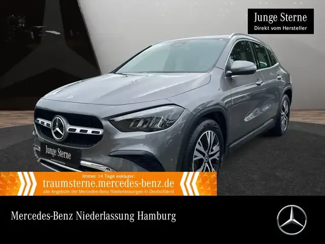 Mercedes-Benz GLA 220
