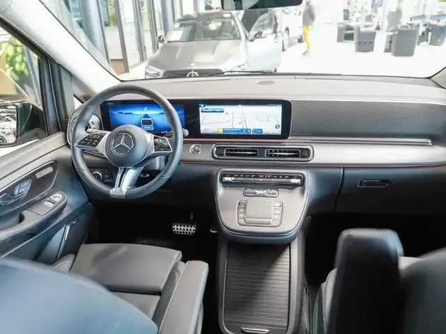 Mercedes-Benz V 250