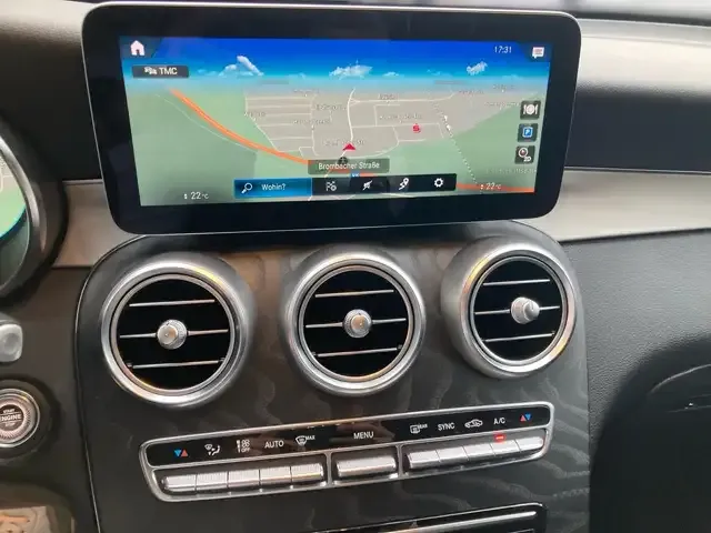 Mercedes-Benz GLC 200