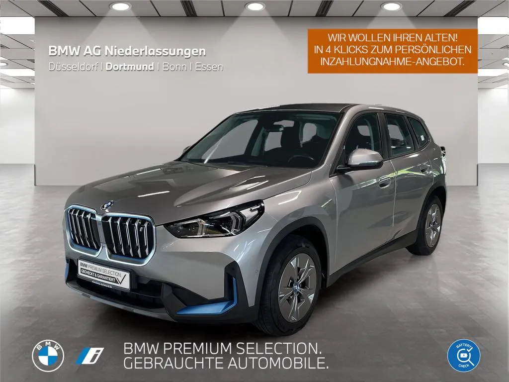 BMW iX1
