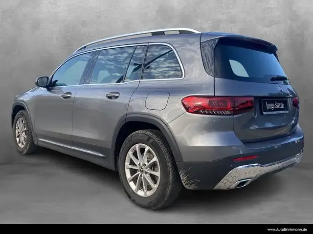 Mercedes-Benz GLB 200