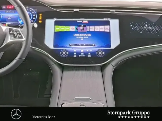 Mercedes-Benz EQE 500