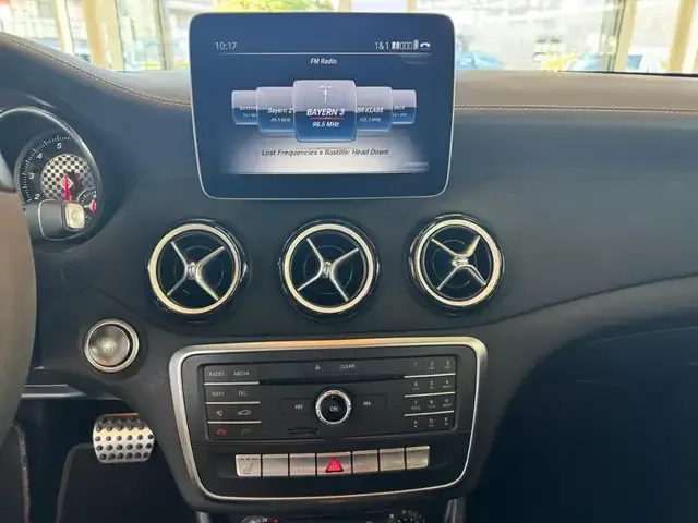 Mercedes-Benz A 180