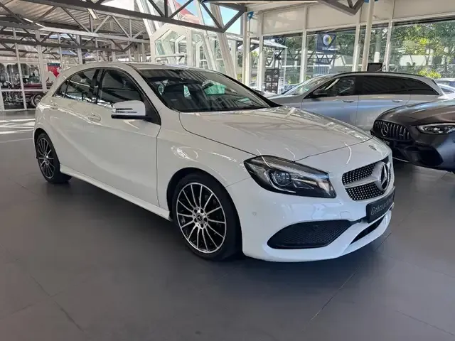 Mercedes-Benz A 180