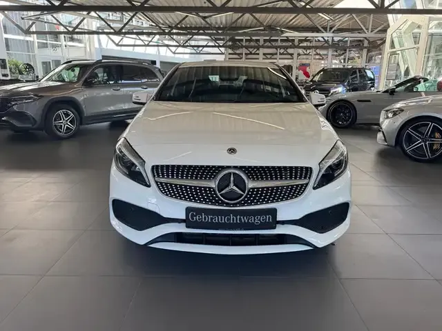 Mercedes-Benz A 180