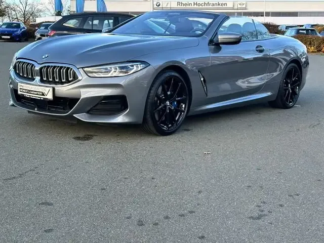 BMW 840