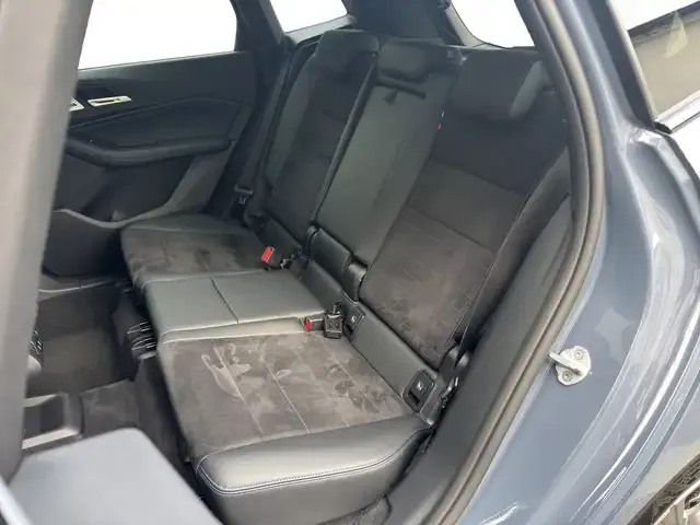 BMW 223
