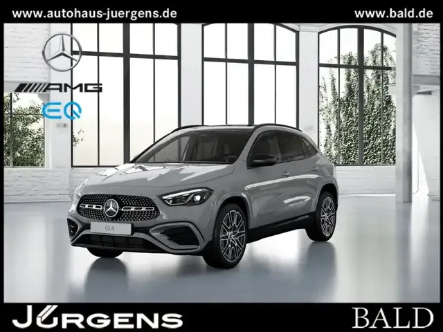 Mercedes-Benz GLA 220