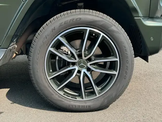 Mercedes-Benz G 500