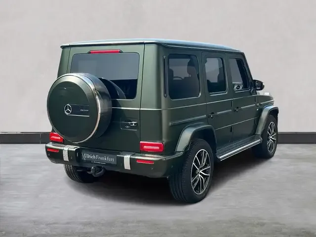 Mercedes-Benz G 500