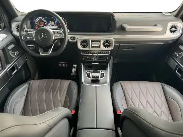 Mercedes-Benz G 500
