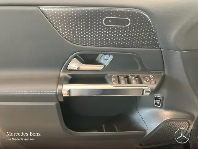 Mercedes-Benz Sonstiges