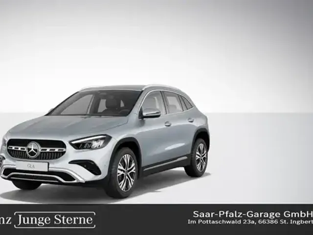 Mercedes-Benz GLA 200