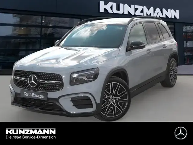 Mercedes-Benz GLB 200