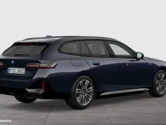 BMW i5
