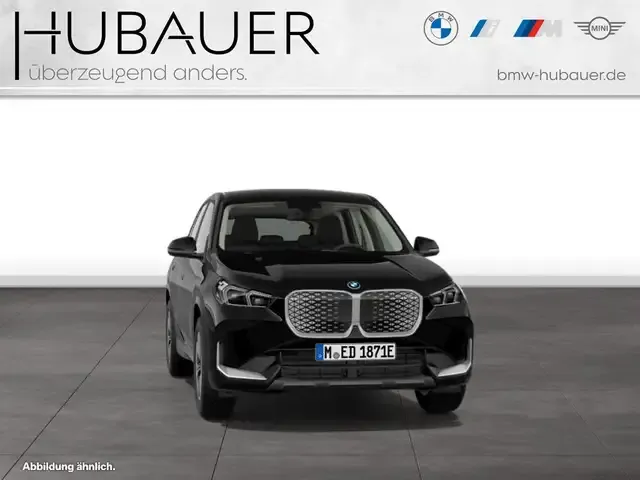 BMW iX1
