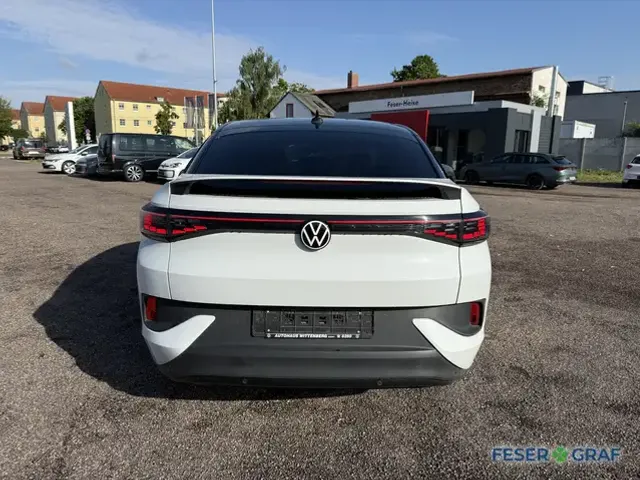 Volkswagen ID.5