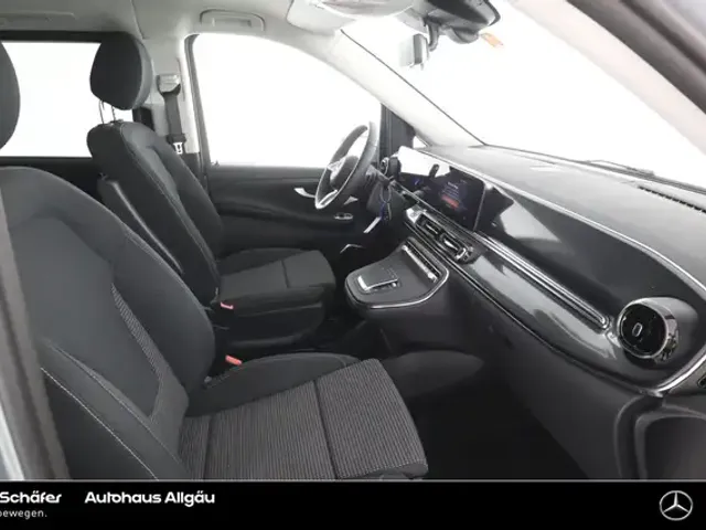 Mercedes-Benz EQV 300