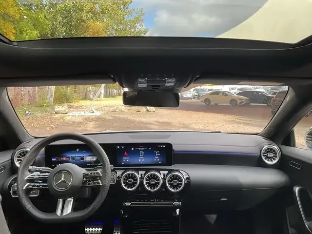 Mercedes-Benz CLA 180