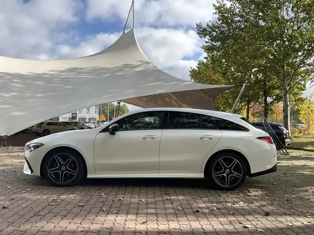 Mercedes-Benz CLA 180