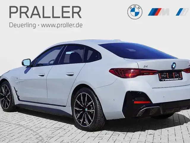 BMW i4