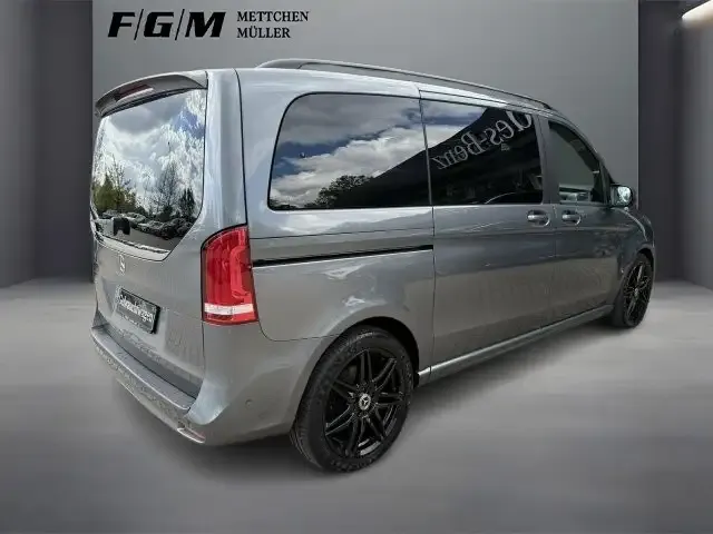 Mercedes-Benz V 300