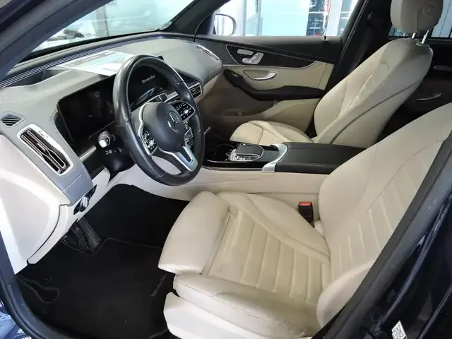 Mercedes-Benz EQC 400