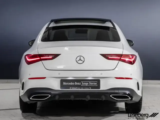 Mercedes-Benz CLA 200