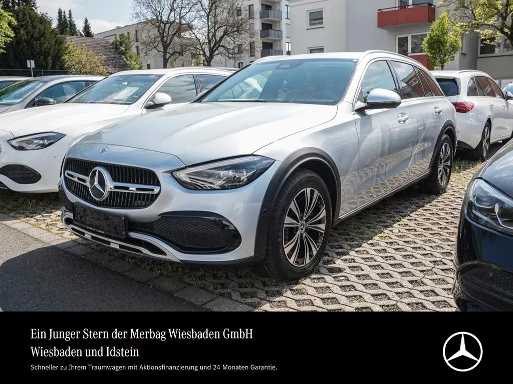 Mercedes-Benz C 220