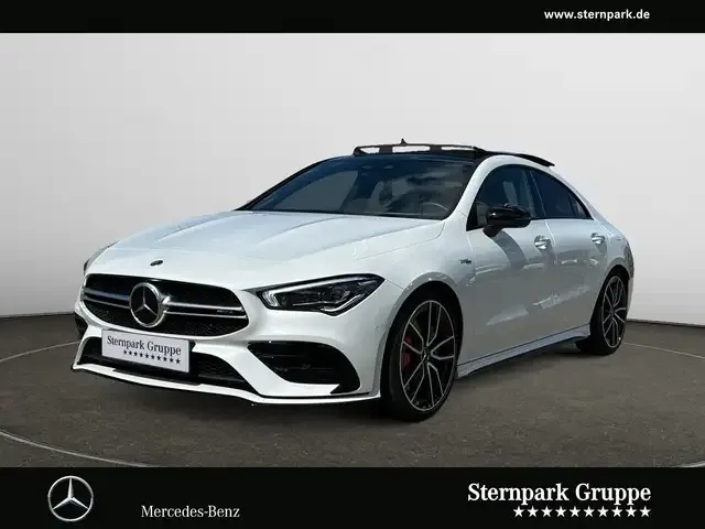 Mercedes-Benz CLA 35 AMG
