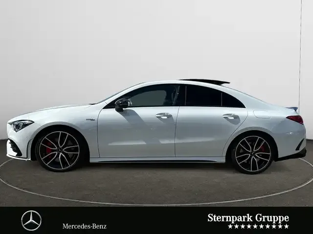 Mercedes-Benz CLA 35 AMG