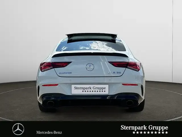 Mercedes-Benz CLA 35 AMG